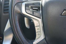 2016 Mitsubishi Pajero Sport GLS