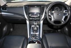 2016 Mitsubishi Pajero Sport GLS