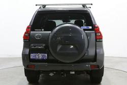 2020 Toyota
Landcruiser Prado GXL