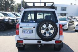2015 Nissan
Patrol ST
