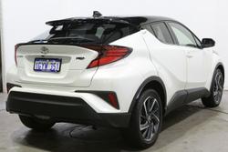 2020 Toyota
C-HR Koba