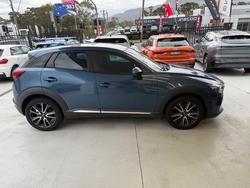 2018 Mazda
CX-3 Akari