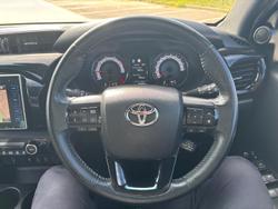 2020 Toyota
Hilux Rogue
