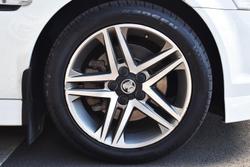 2010 Holden
                Commodore SS