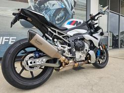 2025 BMW Motorrad M 1000 R White