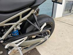 2025 BMW Motorrad M 1000 R White