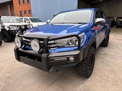 2015 Toyota
Hilux SR5