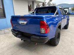 2015 Toyota
Hilux SR5