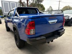 2015 Toyota
Hilux SR5