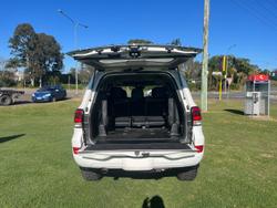 2019 Toyota
Landcruiser VX