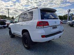 2019 Toyota
                Landcruiser VX