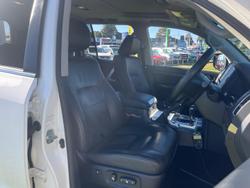 2019 Toyota
Landcruiser VX