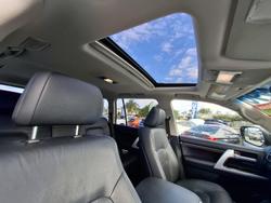2019 Toyota
                Landcruiser VX