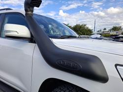 2019 Toyota
                Landcruiser VX