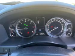 2019 Toyota
Landcruiser VX