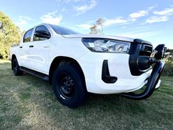 2022 Toyota
Hilux Workmate Hi-Rider (4x2)