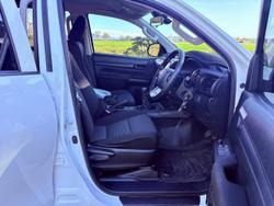 2022 Toyota
Hilux Workmate Hi-Rider (4x2)