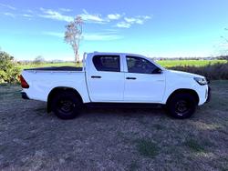 2022 Toyota
Hilux Workmate Hi-Rider (4x2)
