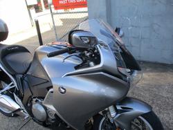 2010 Honda VFR1200F SILVER