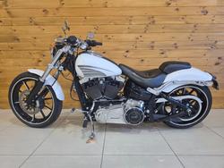 2016 HARLEY-DAVIDSON FXSB SOFTAIL BREAKOUT