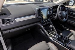 2025 Renault
                Koleos Techno