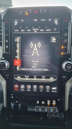 2021 RAM
1500 Laramie RamBox