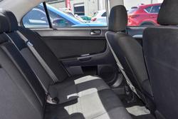 2010 Mitsubishi
Lancer ES
