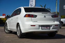 2010 Mitsubishi
Lancer ES