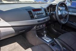 2010 Mitsubishi
Lancer ES