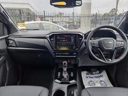 2024 Isuzu
D-MAX X-TERRAIN