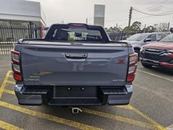 2024 Isuzu
D-MAX X-TERRAIN