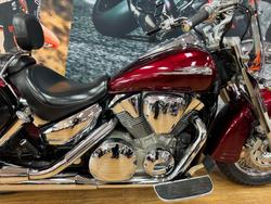2006 Honda VTX1300 (VTX1300S) MAROON