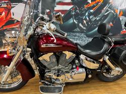 2006 Honda VTX1300 (VTX1300S) MAROON