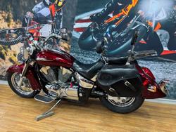 2006 Honda VTX1300 (VTX1300S) MAROON