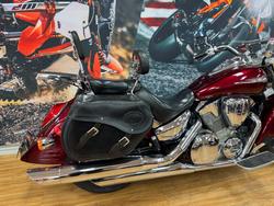 2006 Honda VTX1300 (VTX1300S) MAROON
