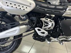 2021 Triumph Scrambler 1200 Steve McQueen Edition Scrambler Green