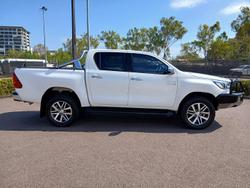 2018 Toyota
Hilux SR5