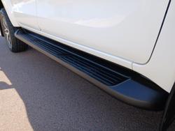 2018 Toyota
Hilux SR5