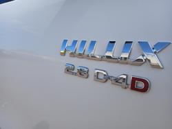 2018 Toyota
Hilux SR5