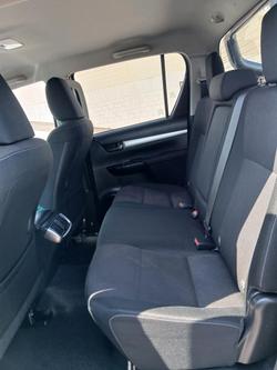 2018 Toyota
Hilux SR5