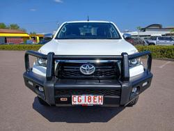 2018 Toyota
Hilux SR5