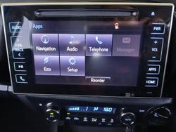 2018 Toyota
Hilux SR5