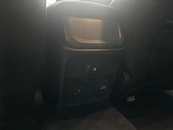 2025 Ford
Everest Sport