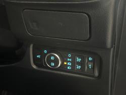 2025 Ford
Everest Sport