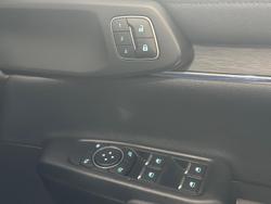 2025 Ford
Everest Sport
