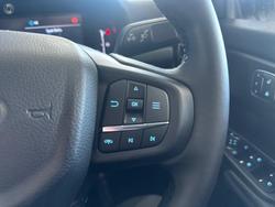 2025 Ford
Everest Sport