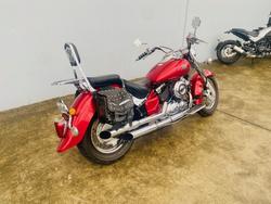 2009 Yamaha XVS650 V-STAR CUSTOM Red