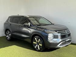2025 Mitsubishi
                Outlander Aspire