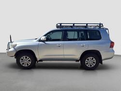2012 Toyota
Landcruiser GXL