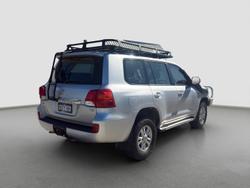 2012 Toyota
Landcruiser GXL